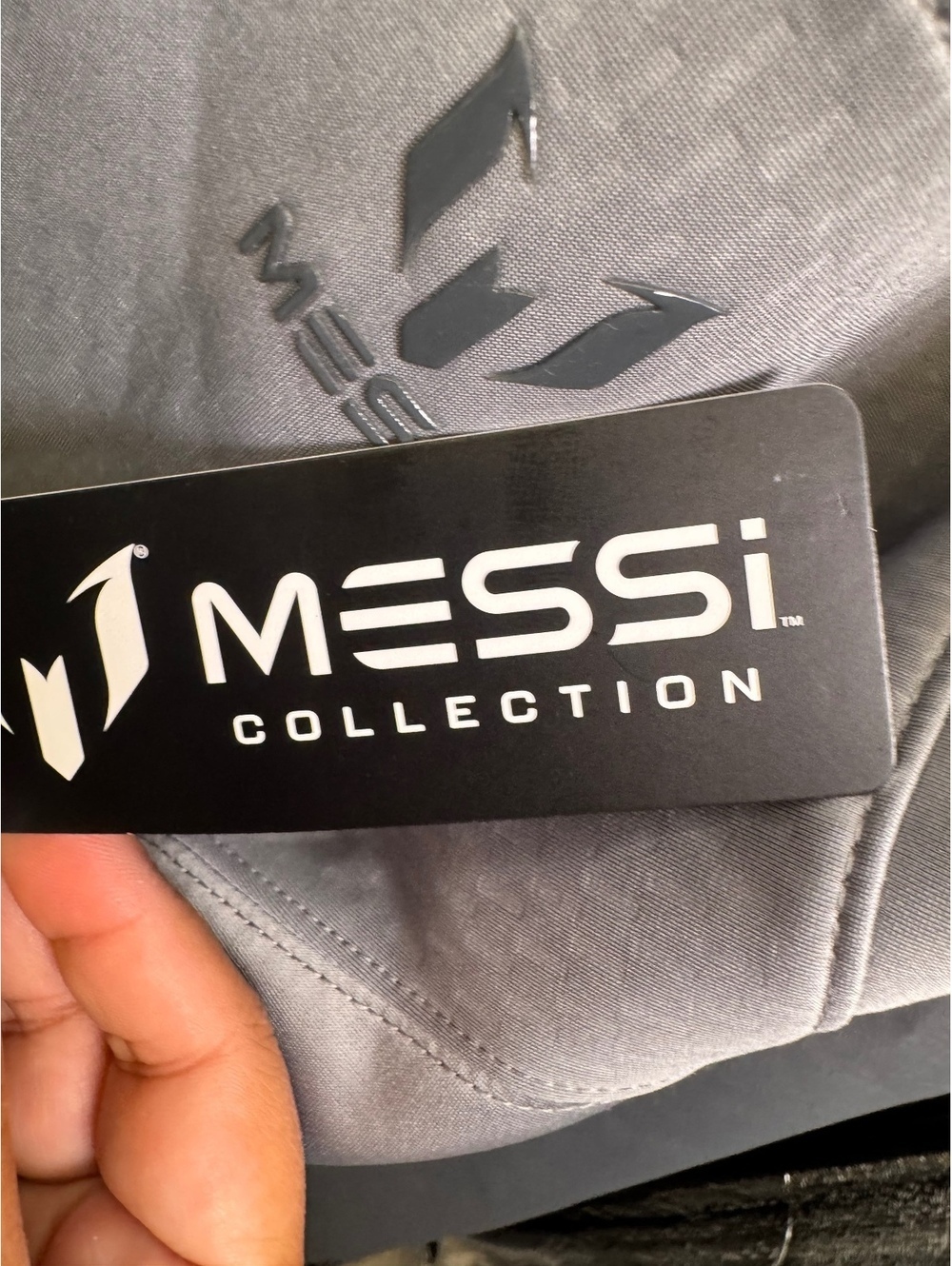 Messi Collection Men's Medium Gray Pullover Sweatshirt - Picture 4 of 8